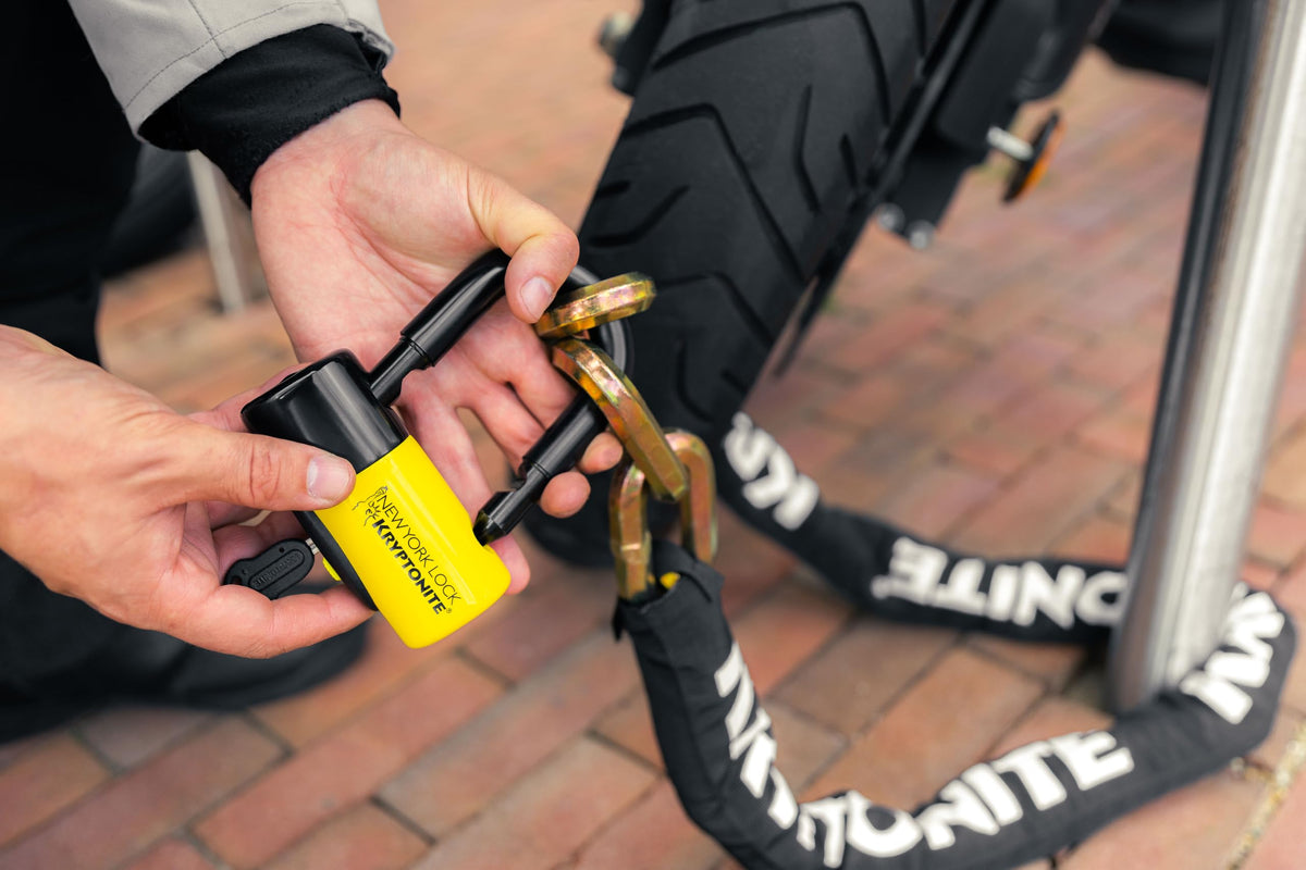 New York Fahgettaboudit Chain 1415 and New York Disc Lock Heavy Duty Motorcycle Bicycle Security Anti Theft