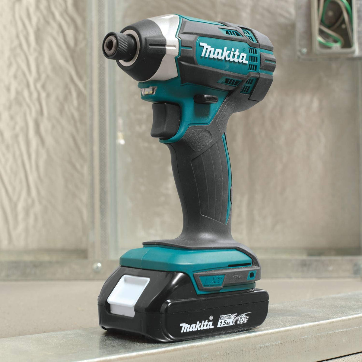 CT225SYX 18V LXT Lithium Ion Compact Cordless 2 Piece Combo Kit with 1.5Ah Batteries Power Tool Set