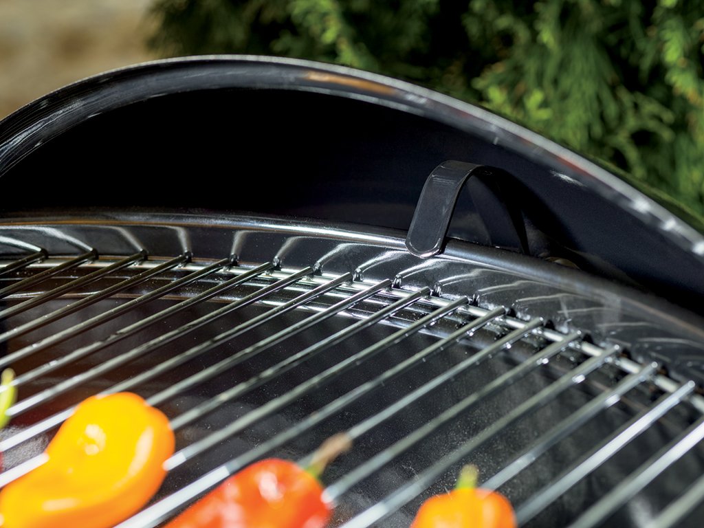 Original Kettle Premium Charcoal Grill 22 Inch Black Outdoor Barbecue Grill for Family Cooking
