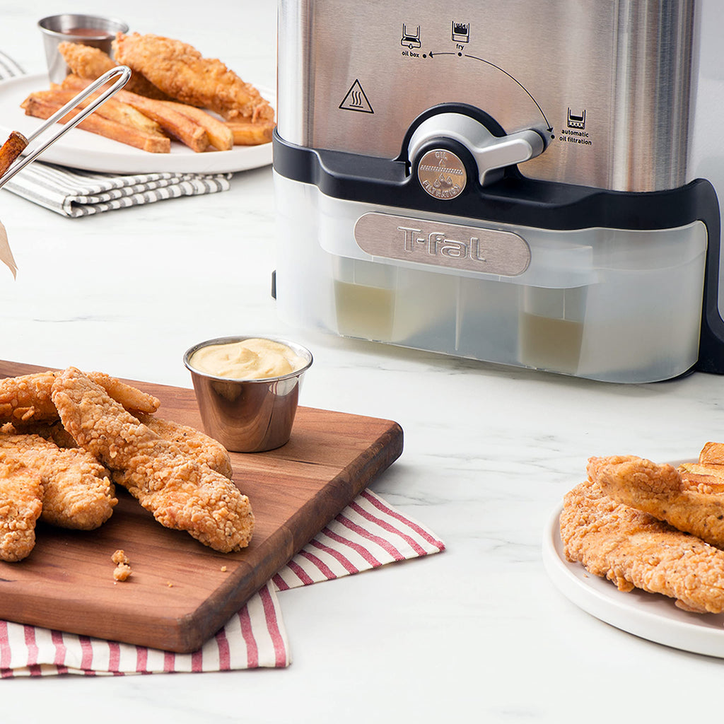 Deep Fryer with Basket 3.5L 1700W Oil Filtration Temperature Control Easy Clean Home Kitchen