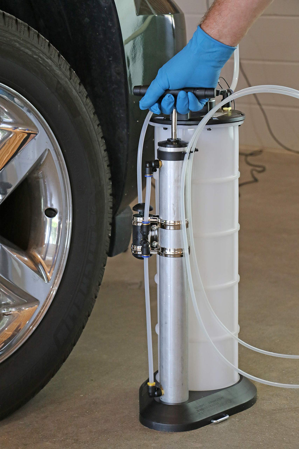 7201 2.3 Gallon Fluid Evacuator Extractor Dispensing Pump Push Button Manual Chemical Resistant Polyethylene