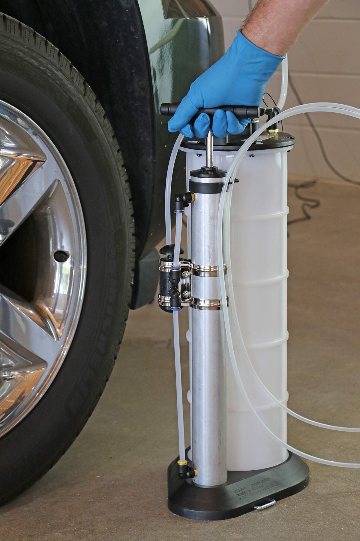 7201 2.3 Gallon Fluid Evacuator Extractor Dispensing Pump Push Button Manual Chemical Resistant Polyethylene