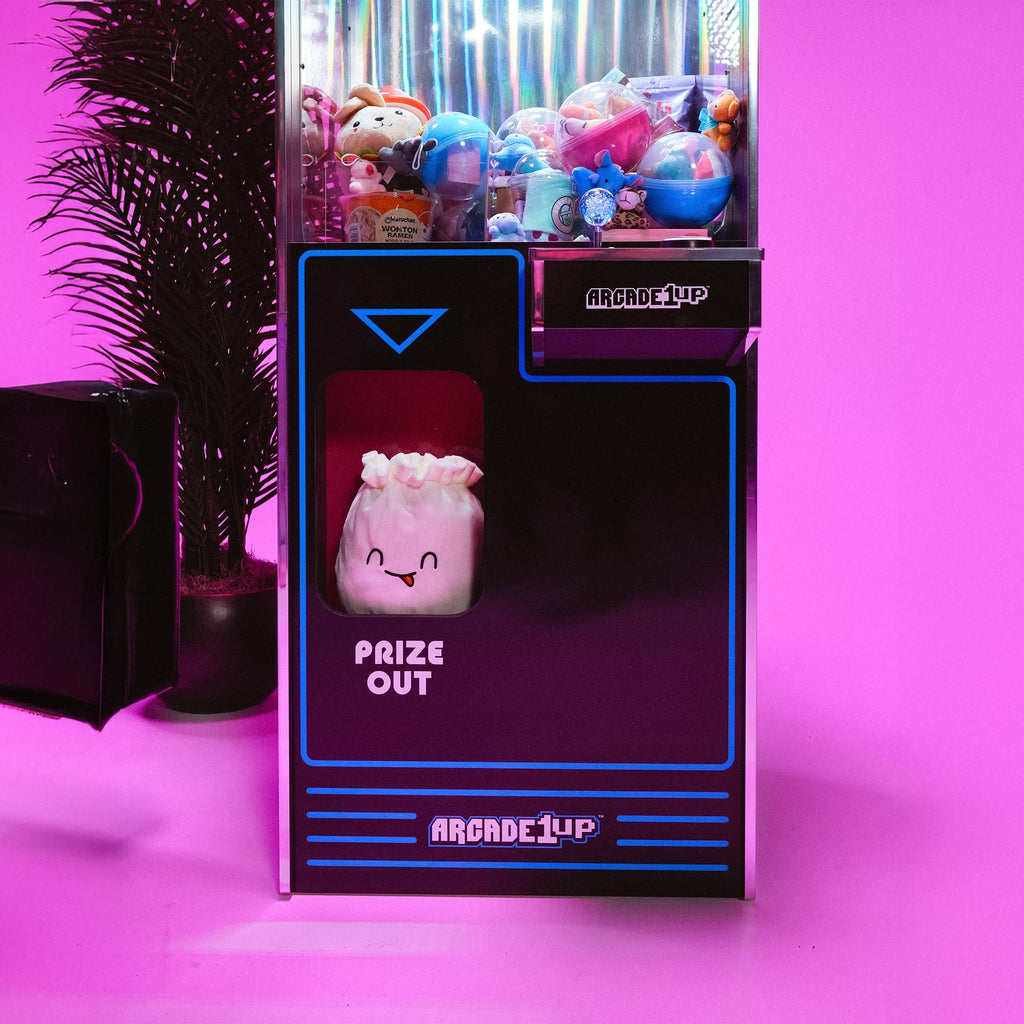 Claw Machine with 3 Levels of Difficulty and Ceiling Light for Arcade Game Room Home Entertainment