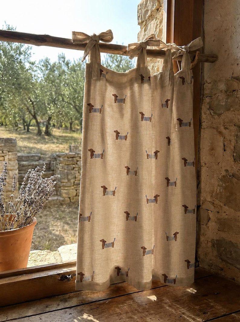 Linen Curtains with Embroidered Dog Motif – Light-Filtering Fabric